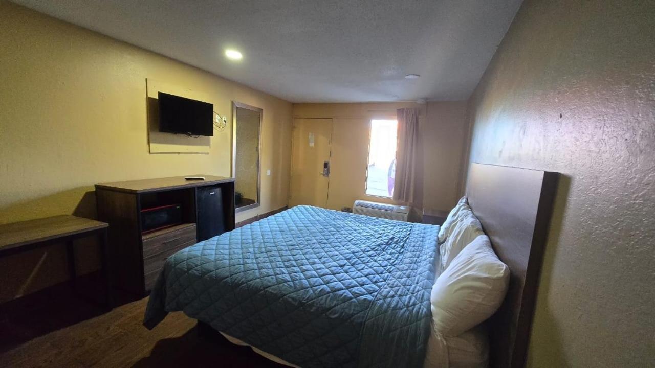 Diamond Inn Motel By Oyo Jackson Hwy 80- I-20 Экстерьер фото