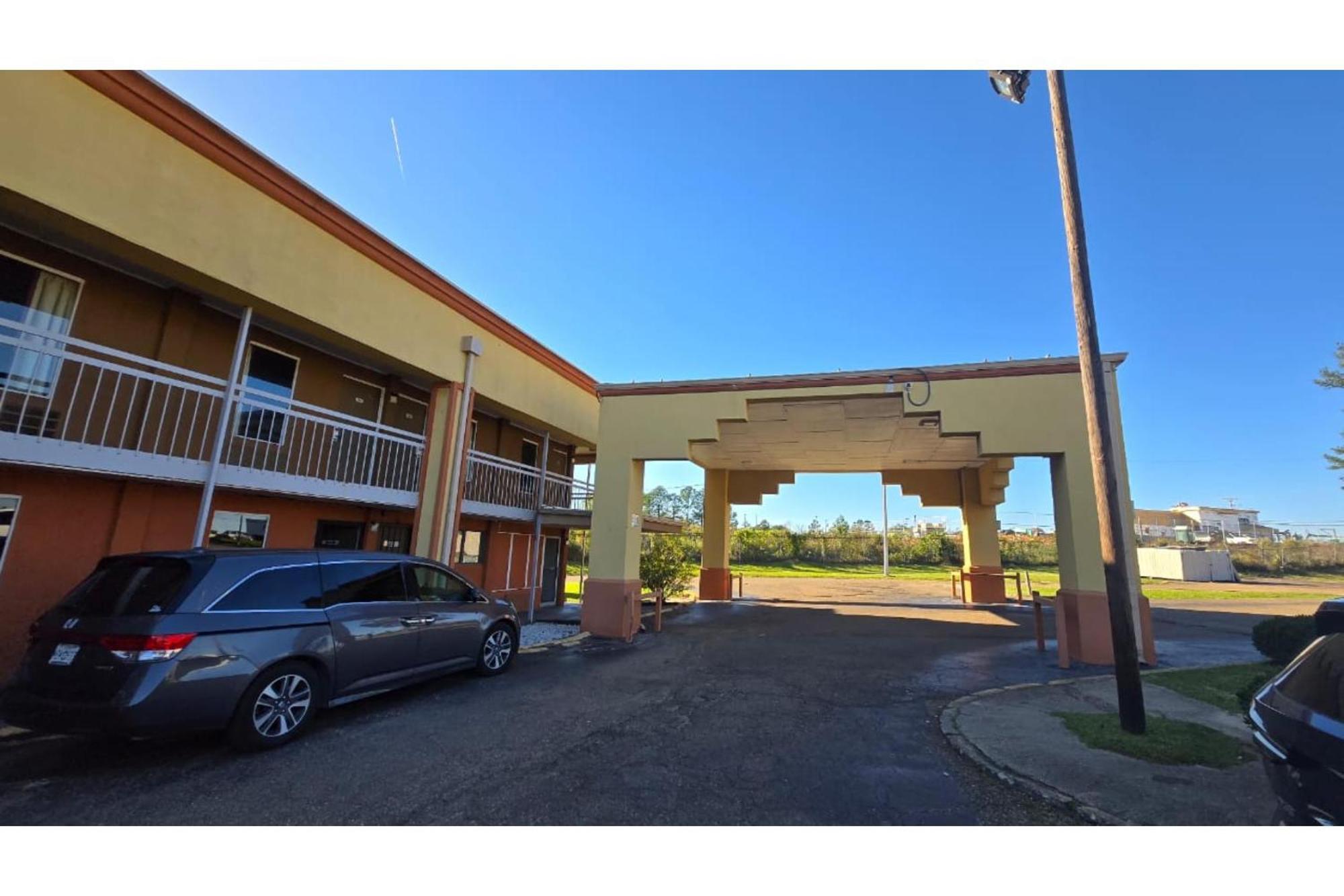 Diamond Inn Motel By Oyo Jackson Hwy 80- I-20 Экстерьер фото